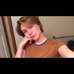 Meet your Posher, Emma